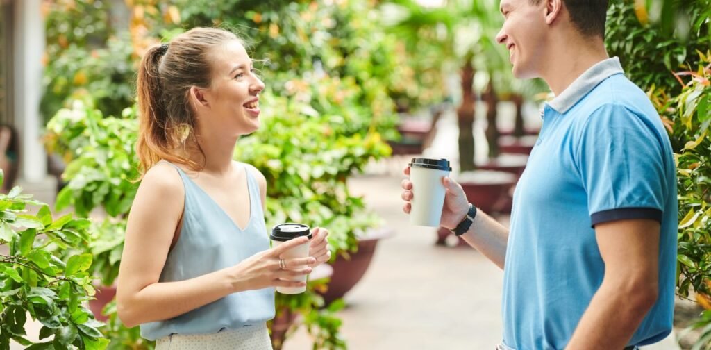 Talking to Women: 22 Conversation Tips for Men